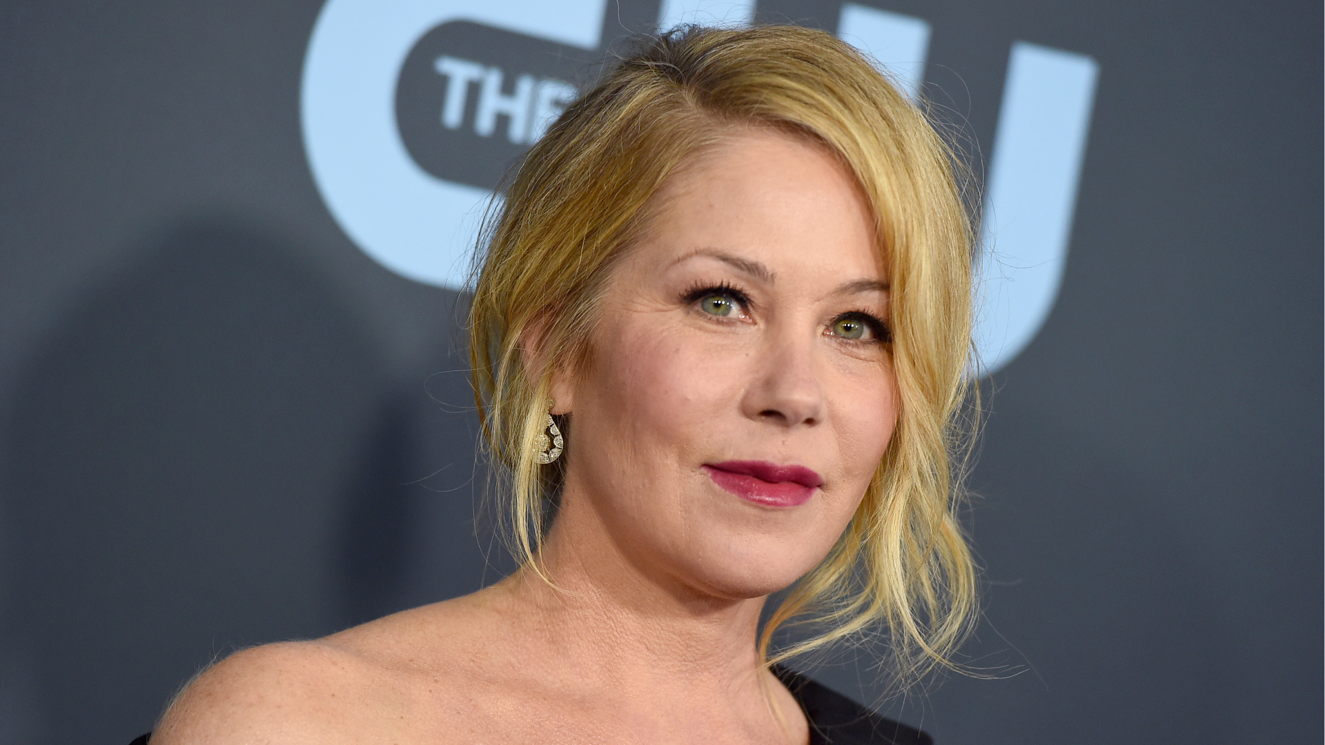 Christina Applegate shares update after revealing MS misdiagnosis
       — Huntington Community news
