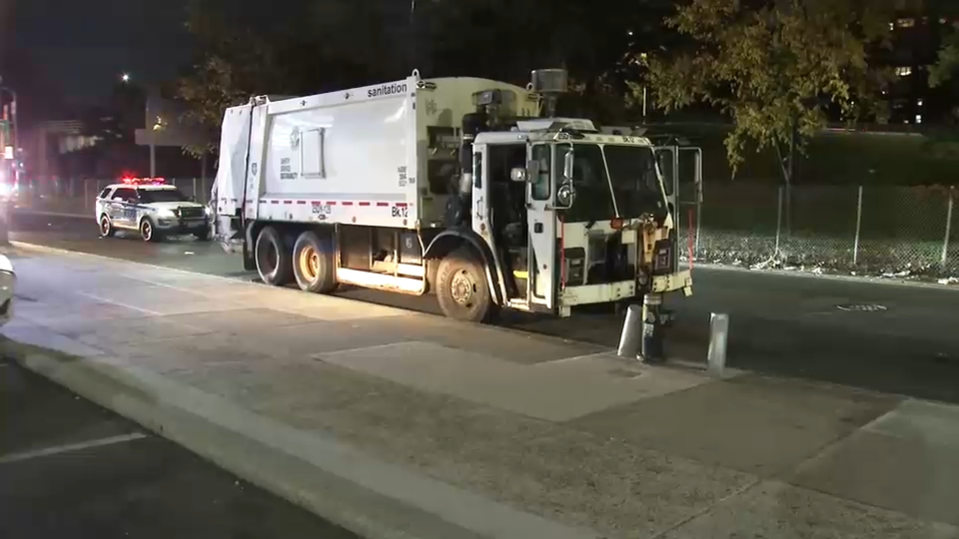 Woman fatally struck by NYC sanitation truck in Brooklyn
— Huntington Community news
