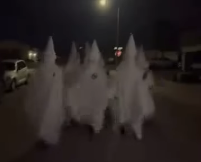 El Paso civil rights leaders, officials condemn youth in KKK robes and demand school action — Huntington Schools news